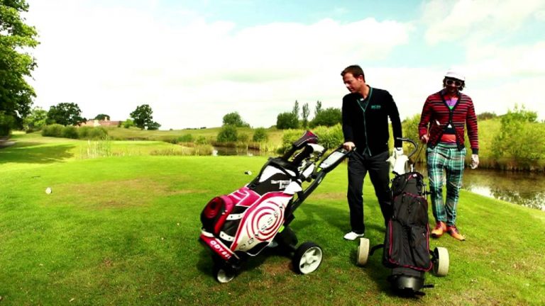 Electric Golf Trolleys Improve Your Health and Game